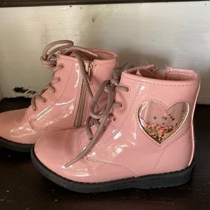 Girls Shiny Pink Boots